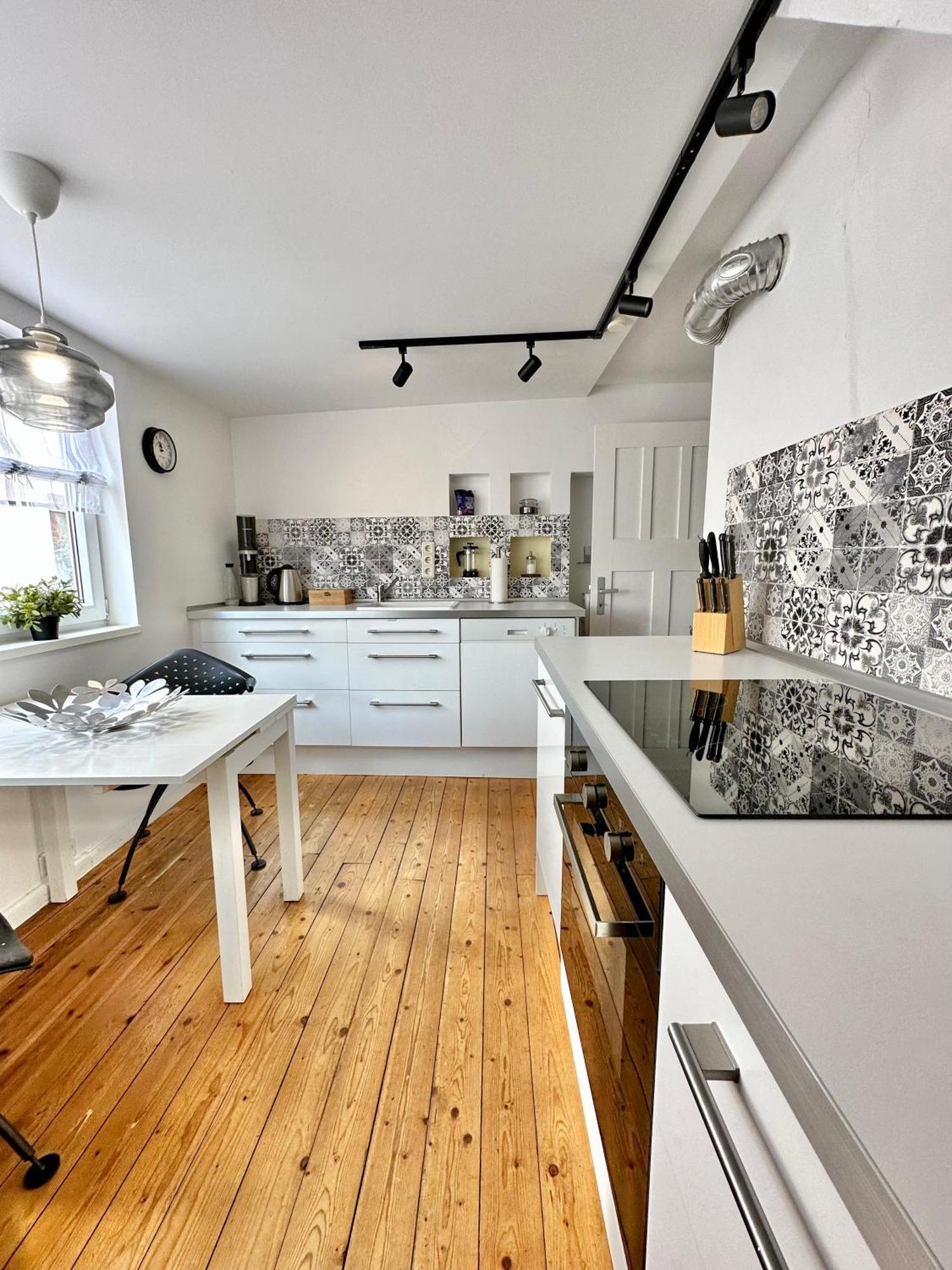 Schoenes City-Apartment Mit 2 Schlafzimmer, Parkplatz, Ruhig Und Hell, D46-Dg Olsztyn Bagian luar foto