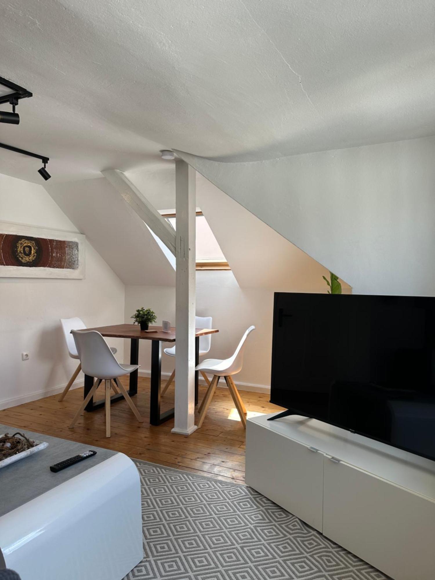 Schoenes City-Apartment Mit 2 Schlafzimmer, Parkplatz, Ruhig Und Hell, D46-Dg Olsztyn Bagian luar foto